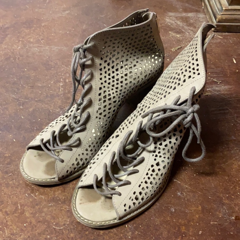 Vince Camuto Lace Front Heels
